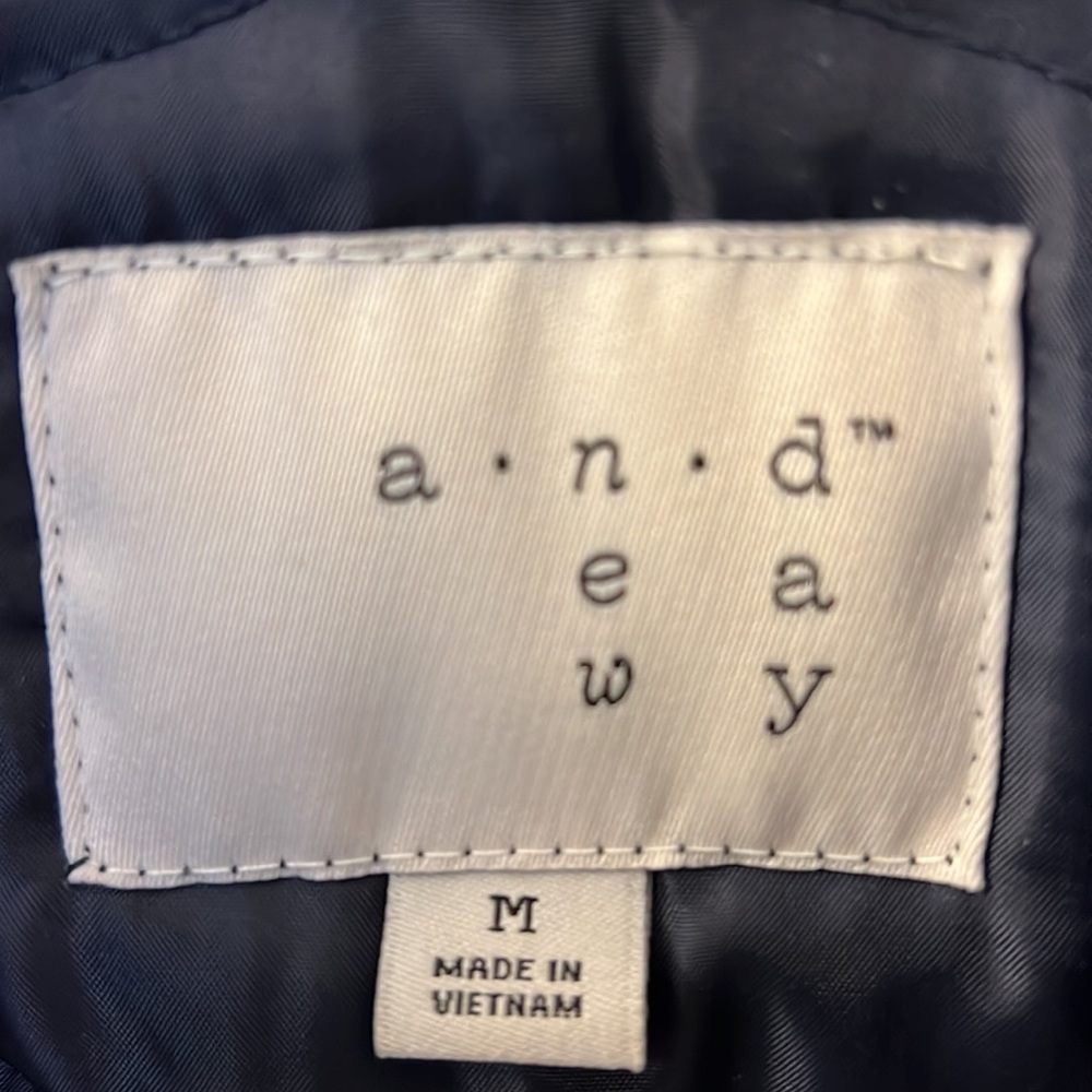 Jacket - Picture 2 of 6